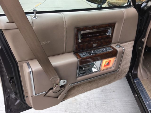 1991 Cadillac Brougham Brougham - photo 5
