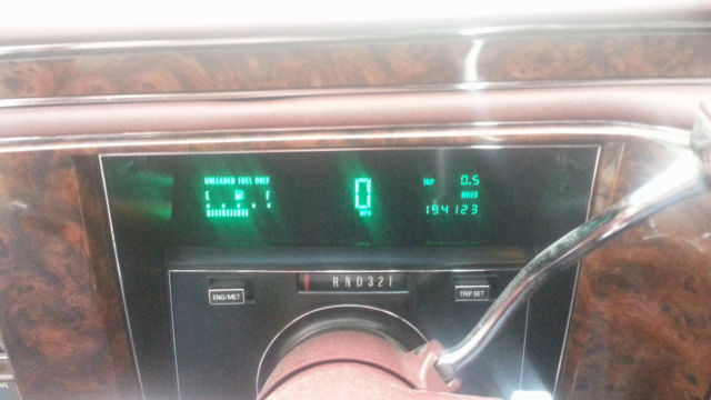 1991 Cadillac Brougham - photo 4