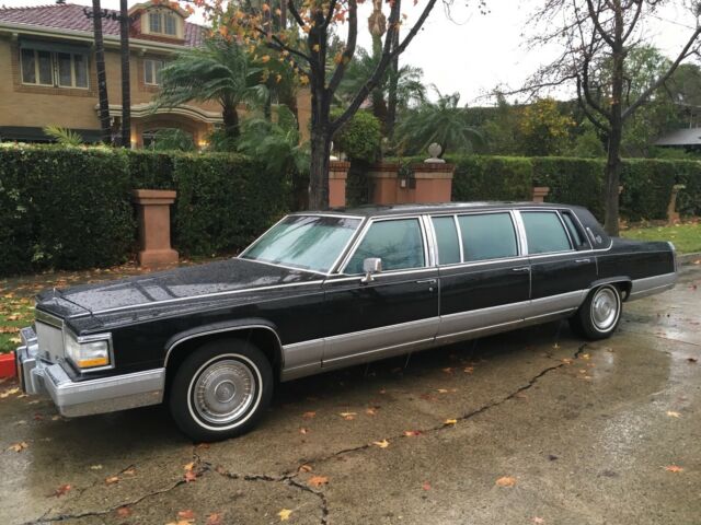 1991 Cadillac Brougham - photo 2
