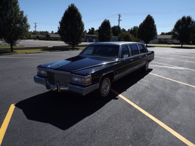 1991 Cadillac Brougham six door - photo 4