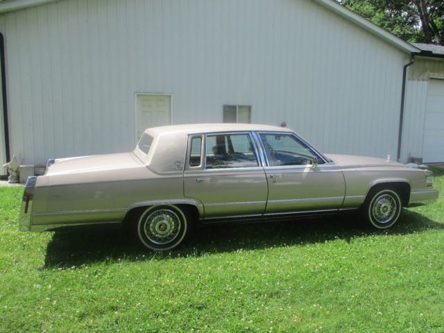 1991 Cadillac Brougham Brougham - leather - photo 3