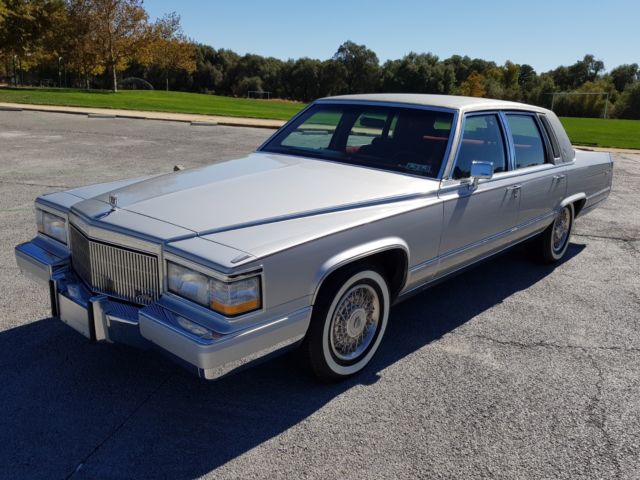 1991 Cadillac Brougham Sedan 4-Door