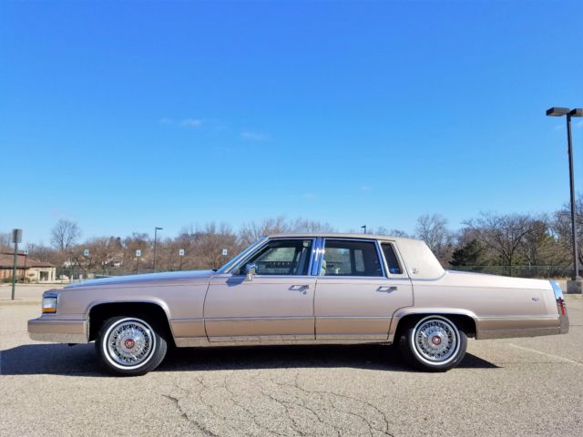 1991 Cadillac Fleetwood Brougham - photo 2