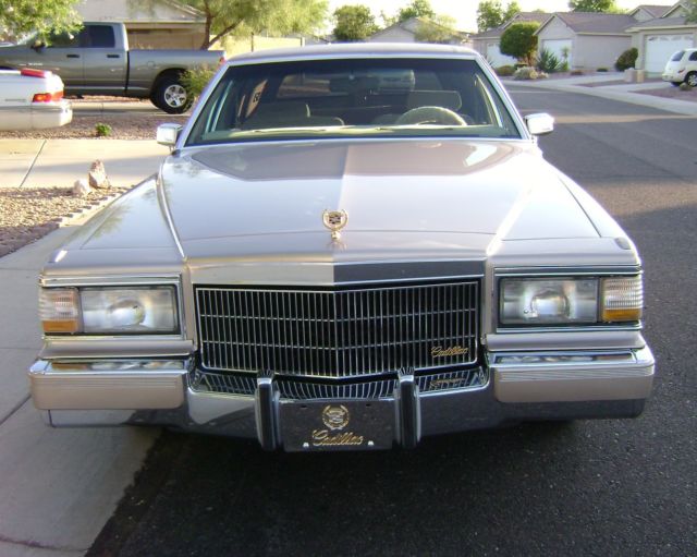 1991 Cadillac Brougham RWD immaculate original NO RUST Arizona car (garage kept) 1991 Cadillac Brougham