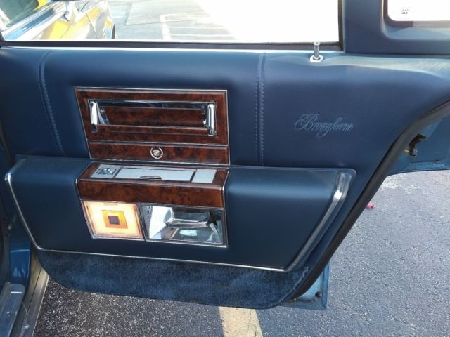 1991 Cadillac Brougham - photo 8