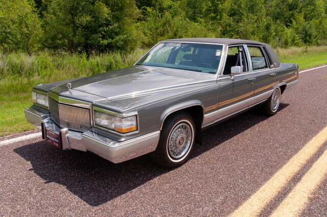 1991 Cadillac Brougham - photo 10
