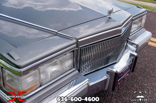 1991 Cadillac Brougham - photo 4
