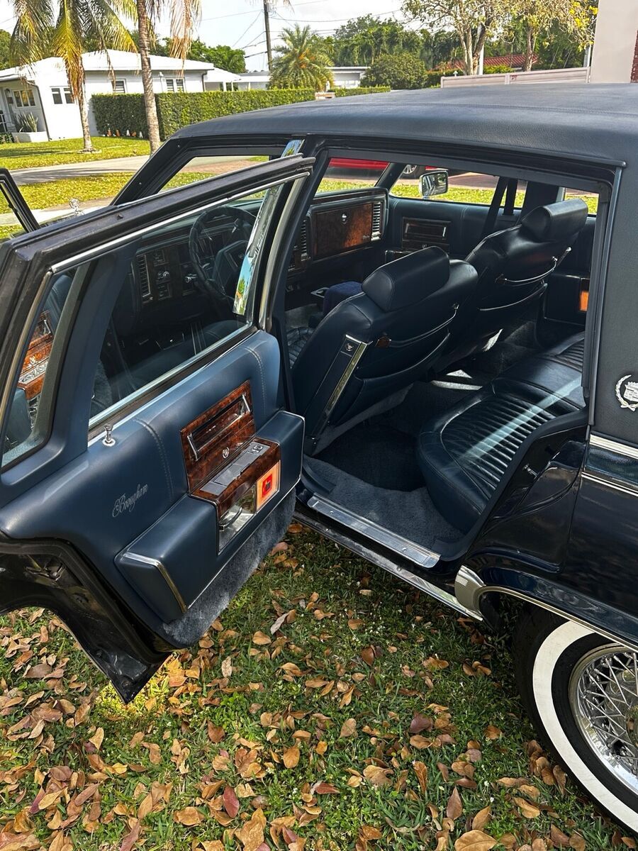 1991 Cadillac Brougham - photo 12
