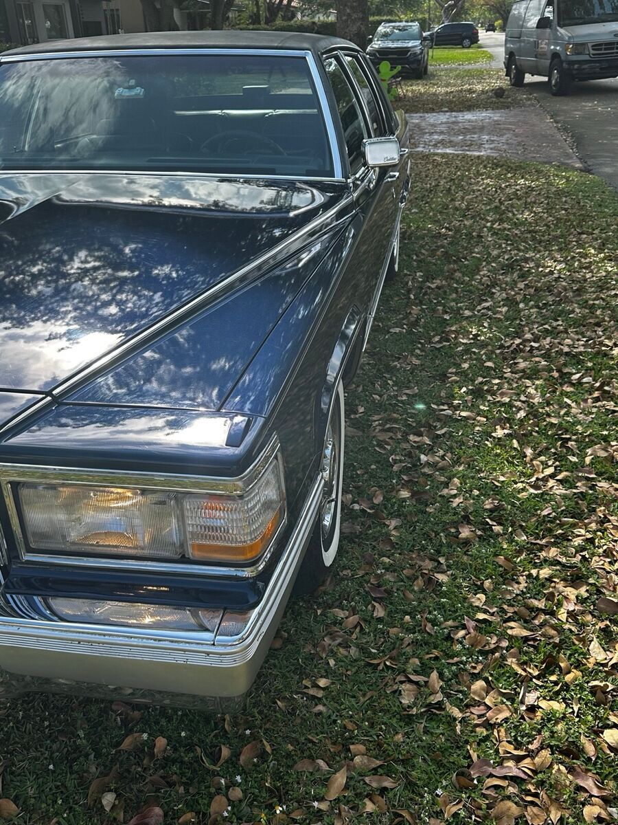 1991 Cadillac Brougham - photo 5