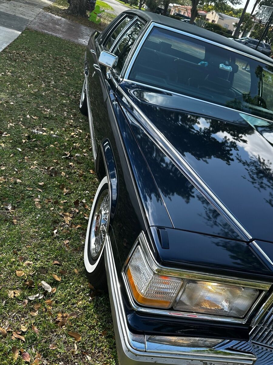 1991 Cadillac Brougham - photo 6