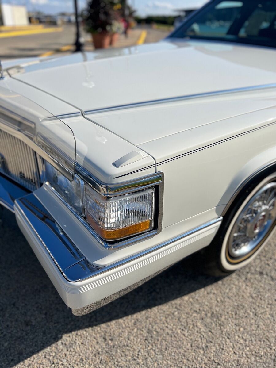 1991 Cadillac Brougham - photo 12