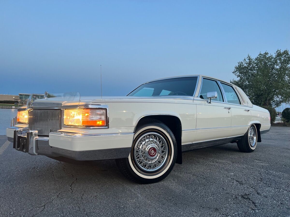1991 Cadillac Brougham - photo 4