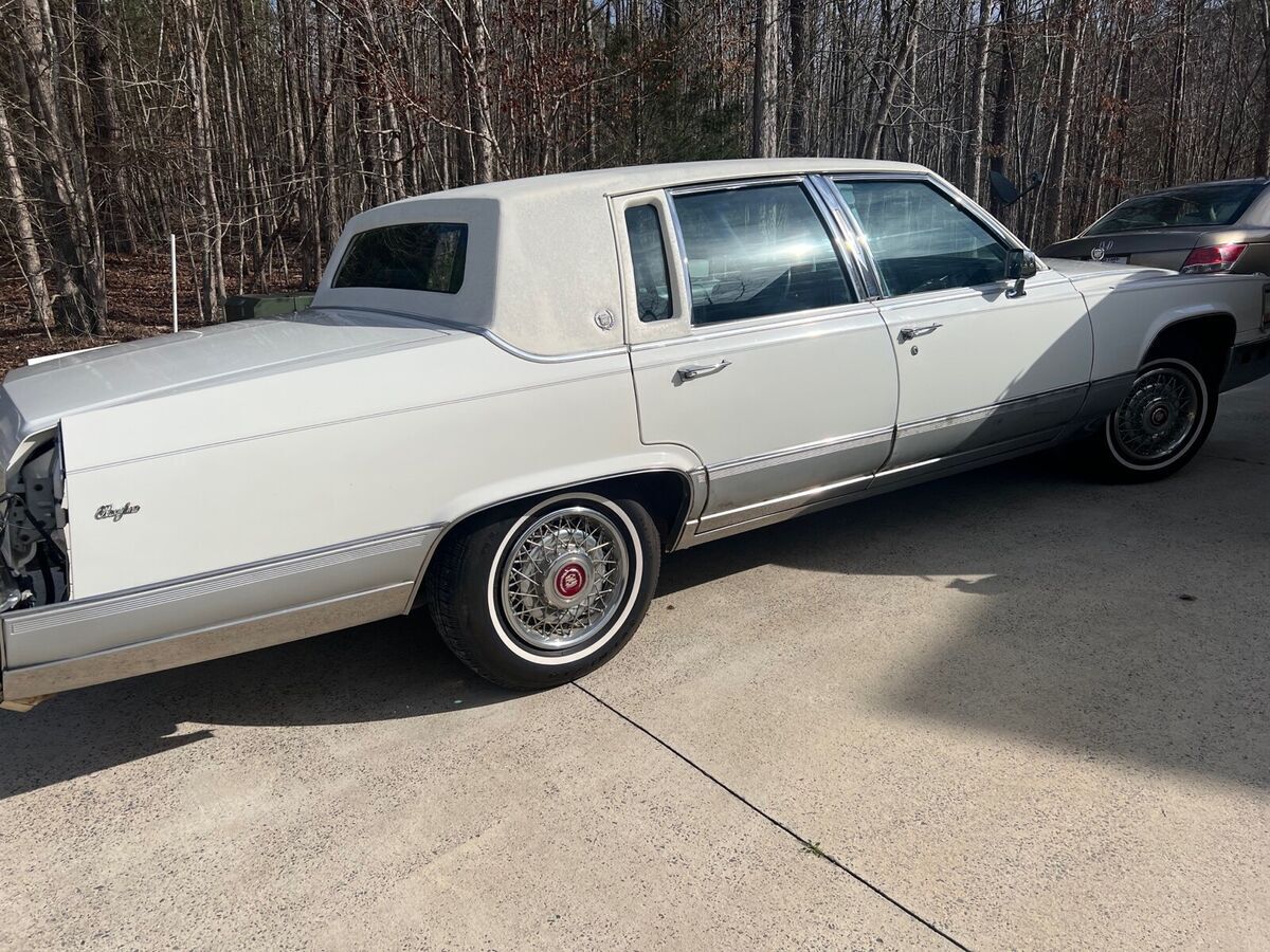 1991 Cadillac Brougham - photo 13