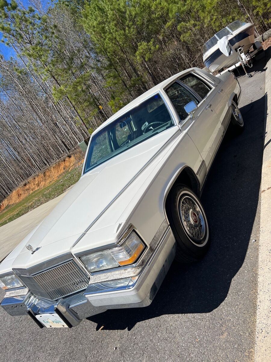 1991 Cadillac Brougham - photo 3