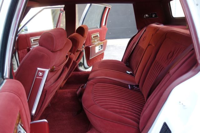 1991 Cadillac Brougham Fleetwood - photo 11