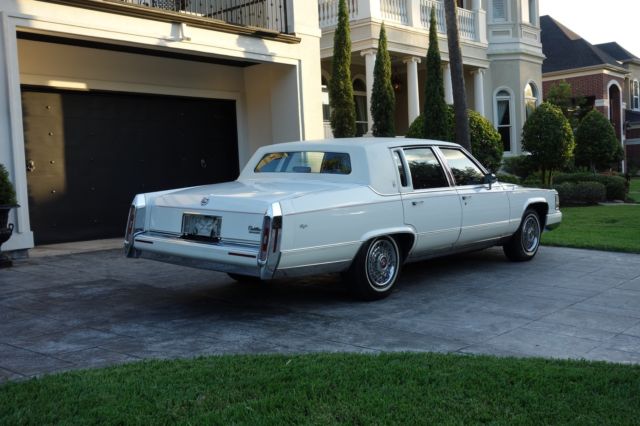 1991 Cadillac Brougham Fleetwood - photo 4