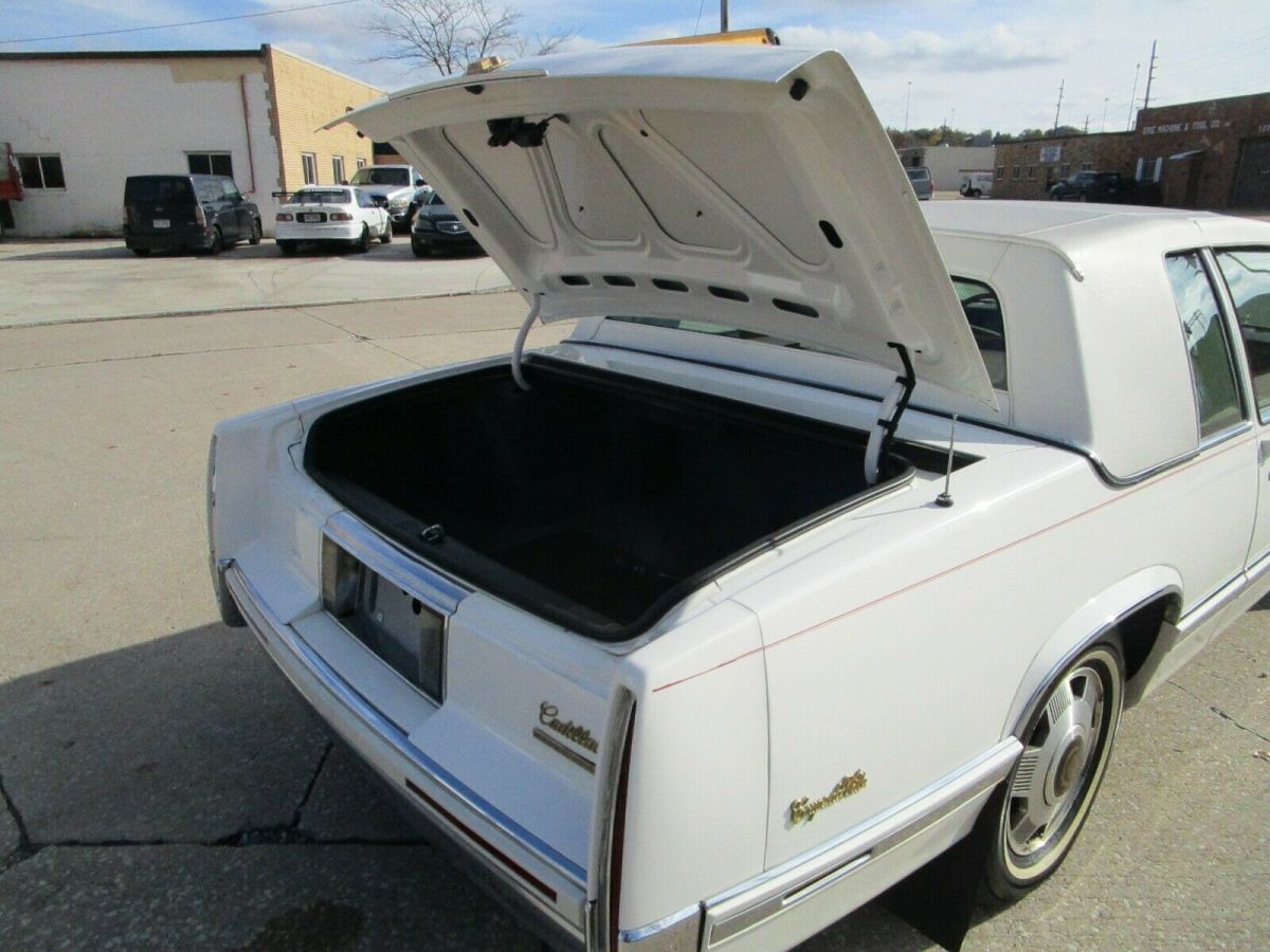 1991 Cadillac DeVille - photo 12