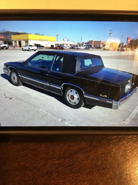 1991 Cadillac DeVille 2 door Coupe - photo 2