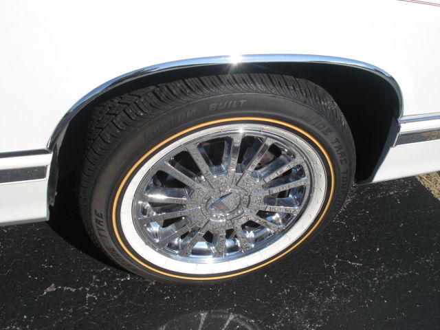 1991 Cadillac DeVille - photo 2