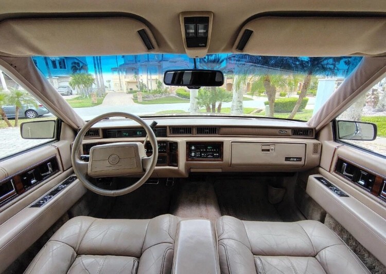 1991 Cadillac DeVille - photo 10