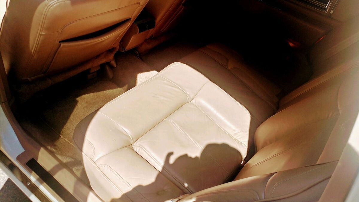 1991 Cadillac DeVille - photo 12