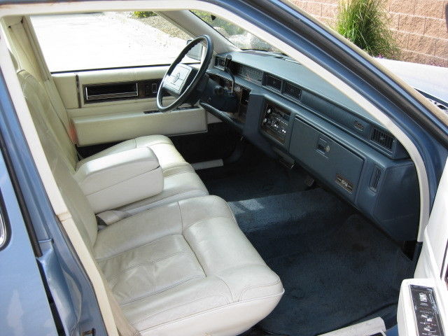 1991 Cadillac DeVille - photo 3