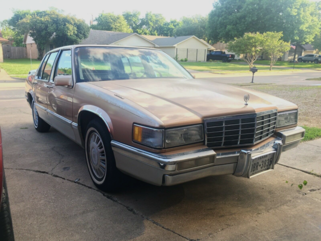 1991 Cadillac DeVille Touring - photo 3