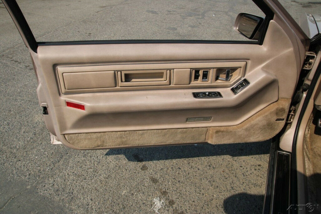 1991 Cadillac Eldorado - photo 11