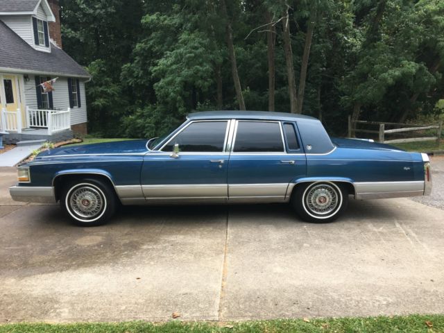 1991 Cadillac Brougham - photo 2