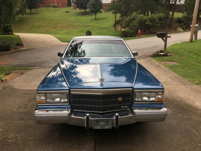 1991 Cadillac Brougham - photo 3