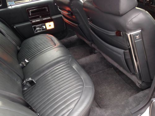 1991 Cadillac Brougham Brougham - photo 8