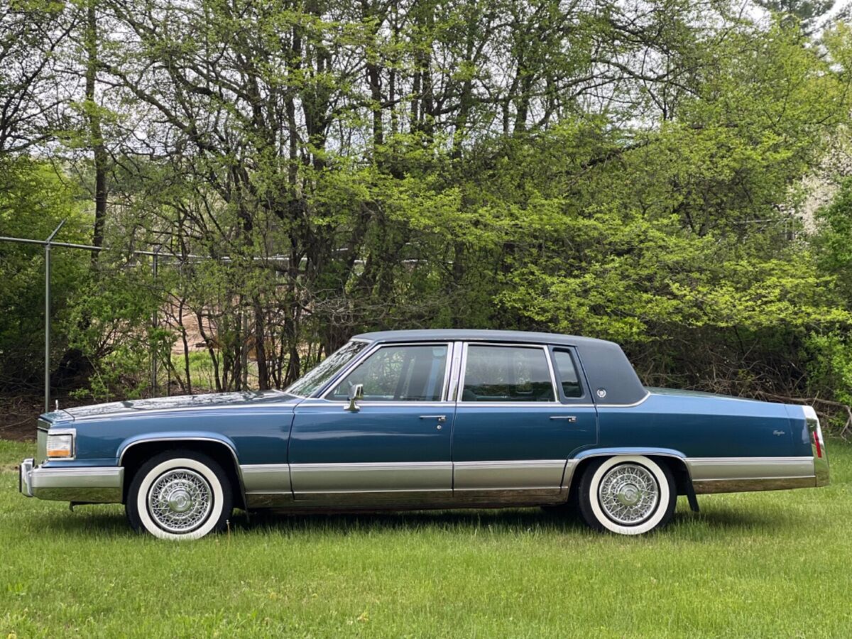 1991 Cadillac Fleetwood - photo 2