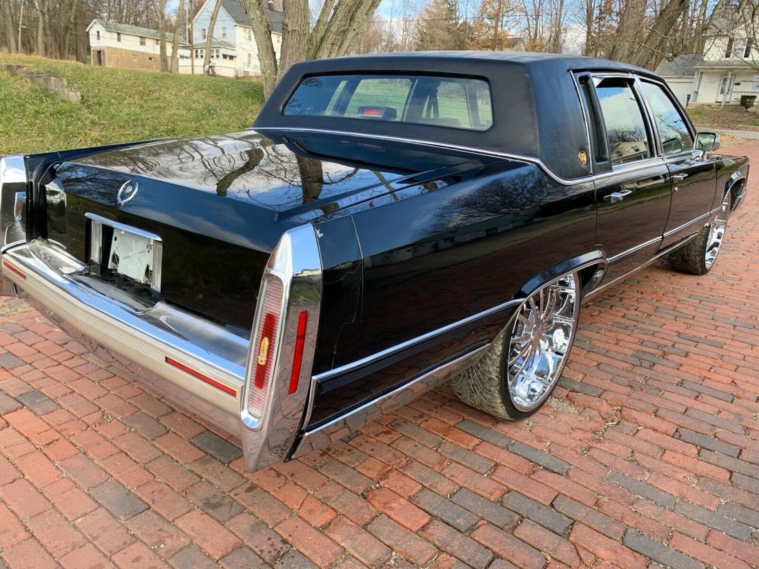 1991 Cadillac Brougham D'Elegance - photo 7