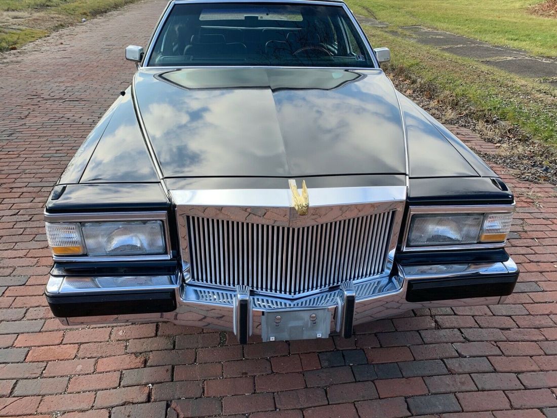 1991 Cadillac Brougham D'Elegance - photo 9