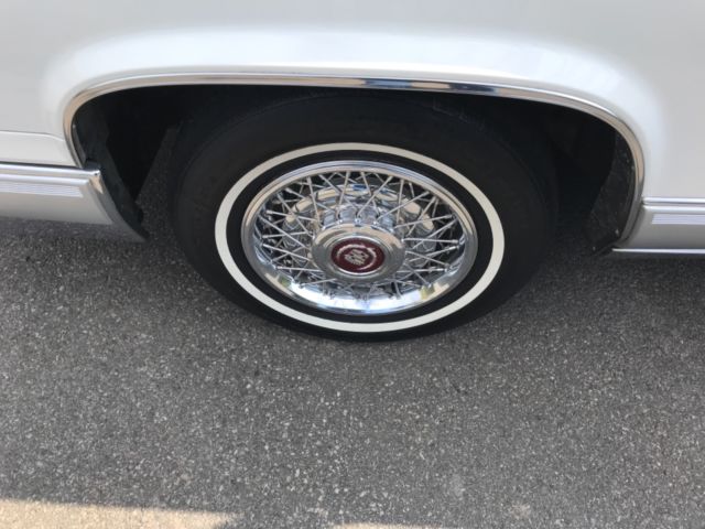 1991 Cadillac Brougham - photo 12