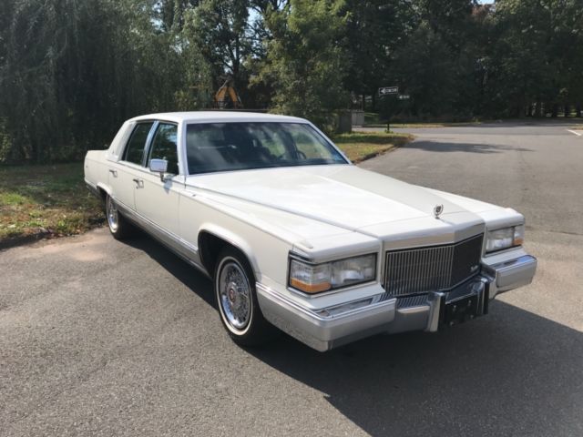 1991 Cadillac Brougham - photo 3