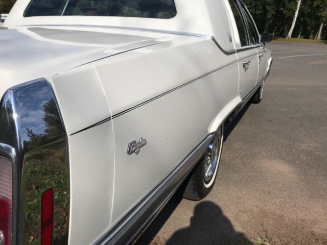 1991 Cadillac Brougham - photo 7