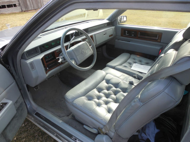 1991 Cadillac Fleetwood - photo 6