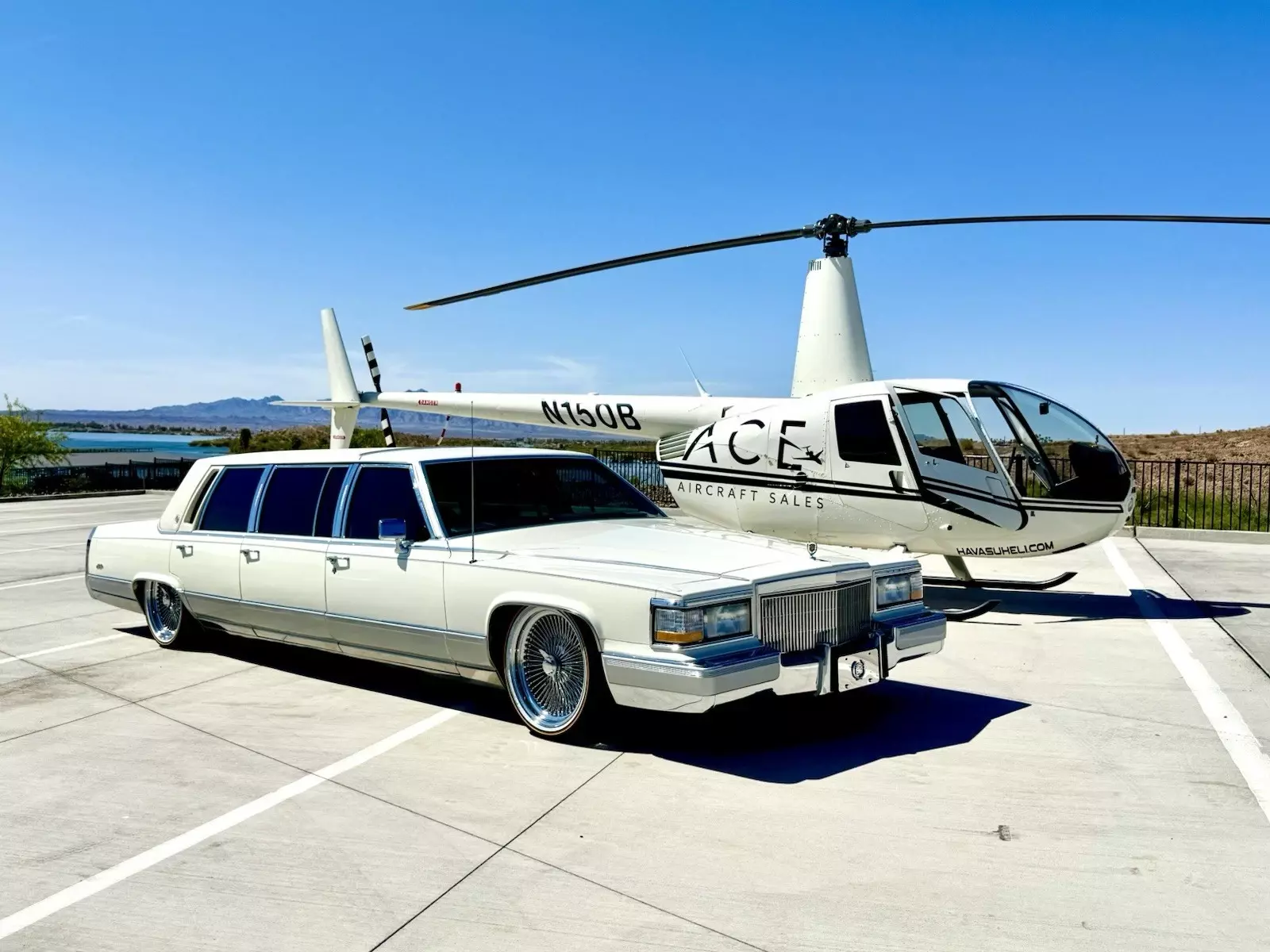 1991 Cadillac Fleetwood Limo On Airbags Super Low Miles Only 29K Original!! 1991 Cadillac Fleetwood