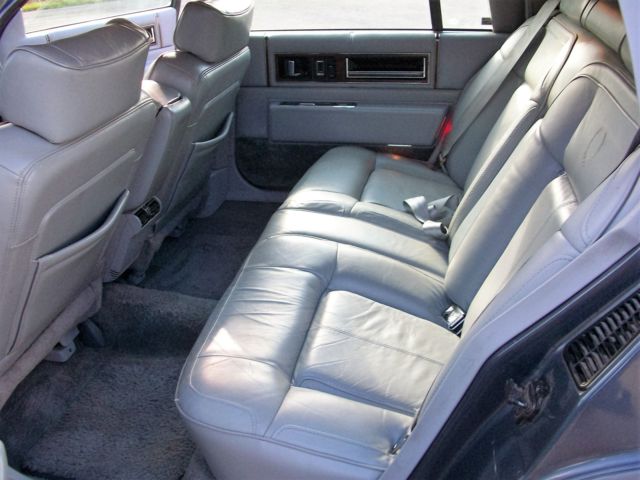 1991 Cadillac DeVille - photo 12