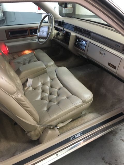 1991 Cadillac DeVille Fleetwood - photo 7