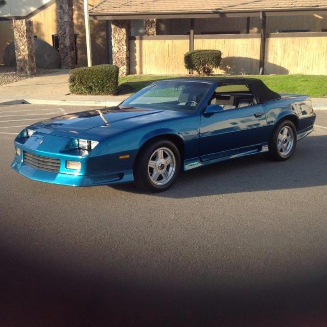 1991 Chevrolet Camaro RS Convertible - photo 3