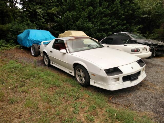 1991 Chevrolet Camaro Z28 - photo 2