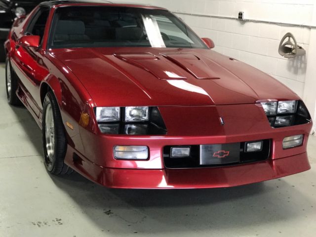 1991 Chevrolet Camaro Z28 One Owner 9700 Miles - photo 3