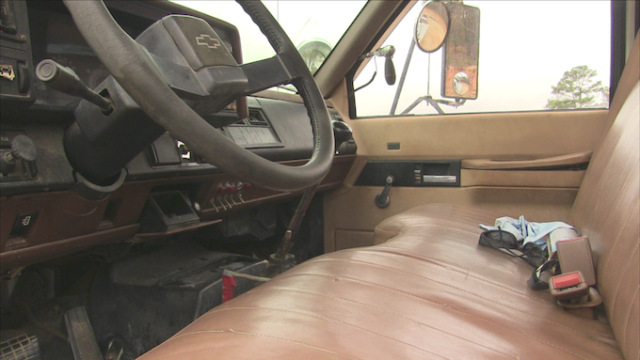1991 Chevrolet C/K Pickup 3500 - photo 8