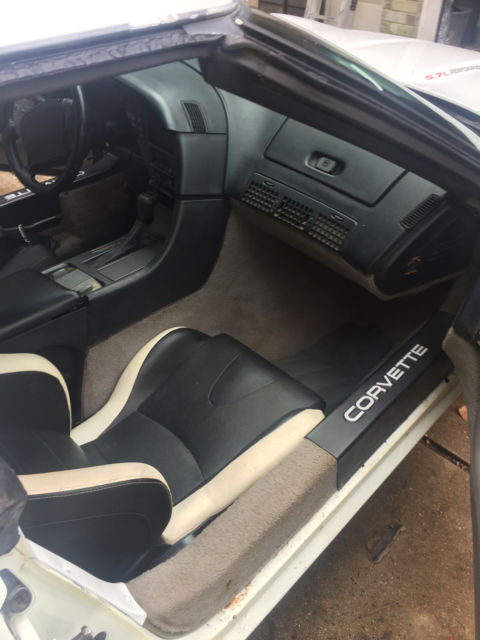 1991 Chevrolet Corvette base - photo 8