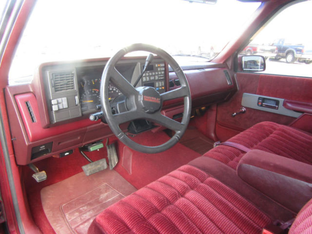 1991 Chevrolet C/K Pickup 2500 Reg Cab 131.5" - photo 11