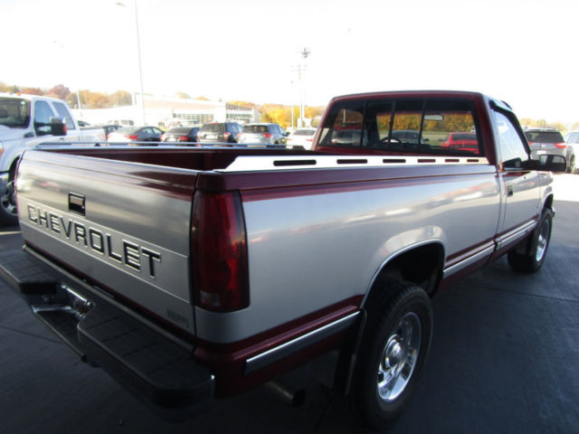 1991 Chevrolet C/K Pickup 2500 Reg Cab 131.5" - photo 8