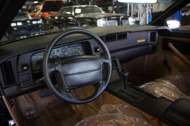 1991 Chevrolet Camaro - Z28 / 1LE, Black 88 mile Time Capsule, Perfect - photo 10