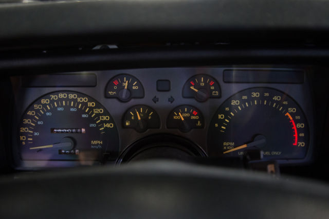 1991 Chevrolet Camaro - Z28 / 1LE, Black 88 mile Time Capsule, Perfect - photo 13
